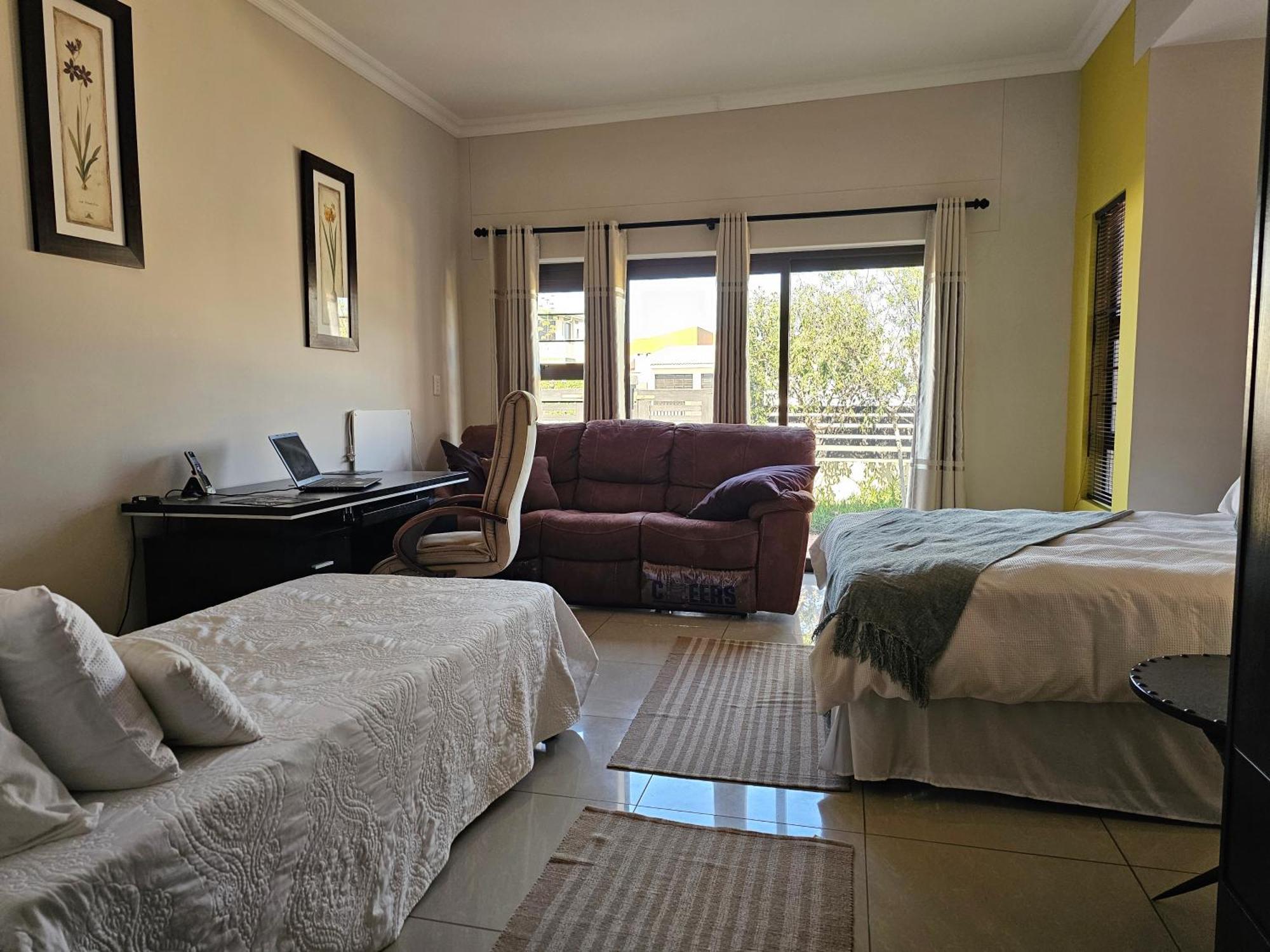 Cora'S Boutique Bed & Breakfast Swakopmund Luaran gambar