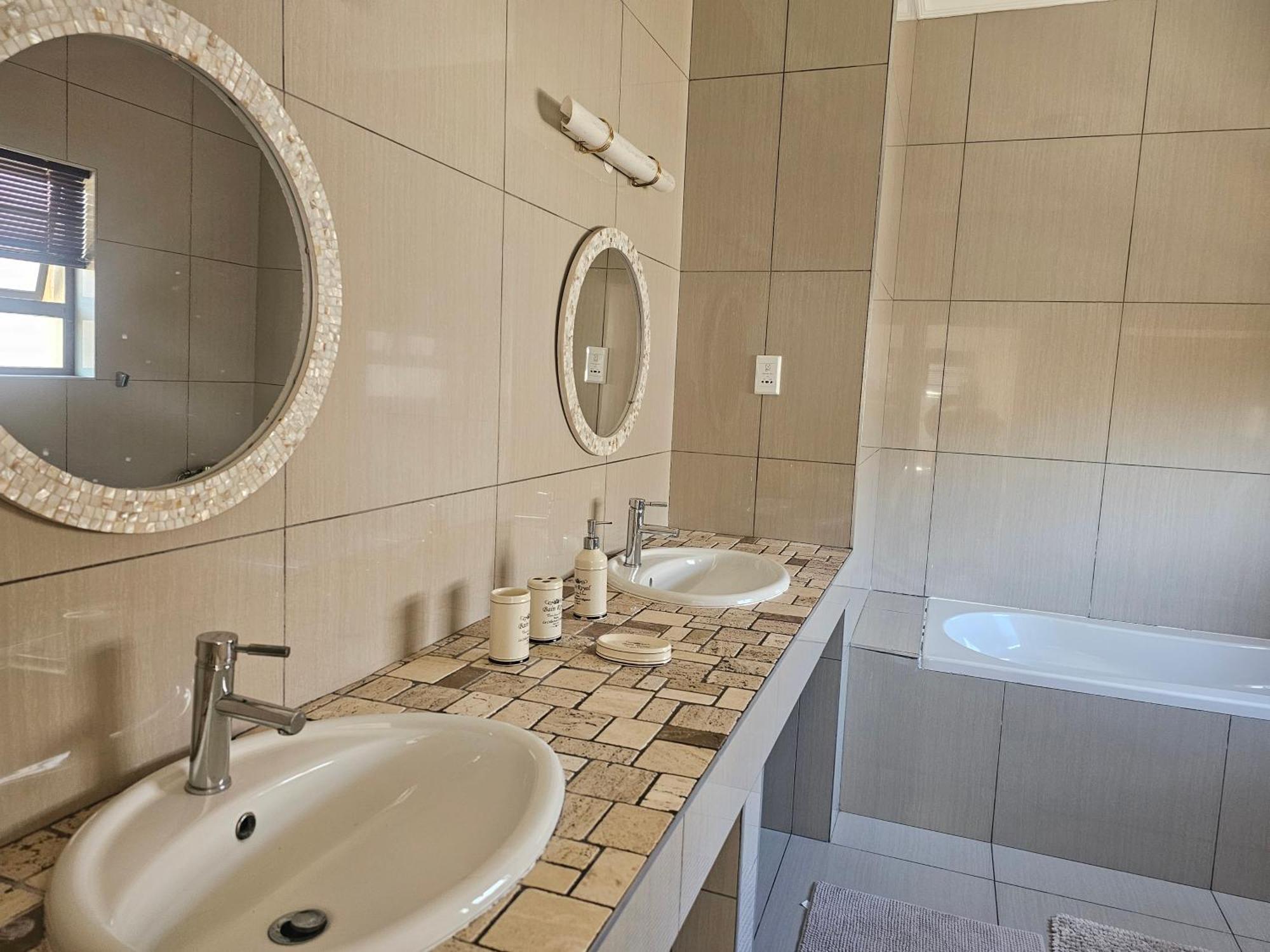 Cora'S Boutique Bed & Breakfast Swakopmund Luaran gambar