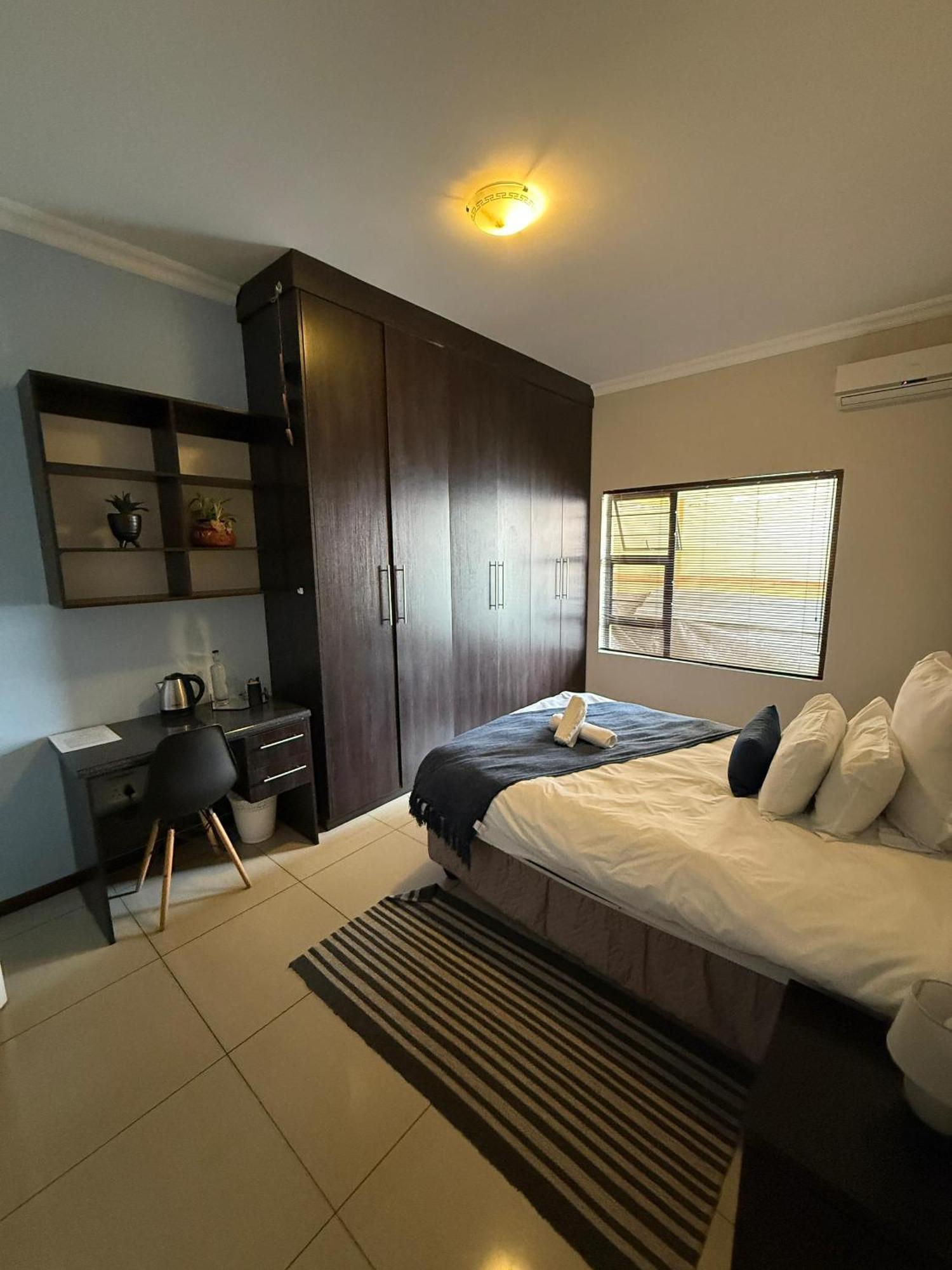 Cora'S Boutique Bed & Breakfast Swakopmund Luaran gambar