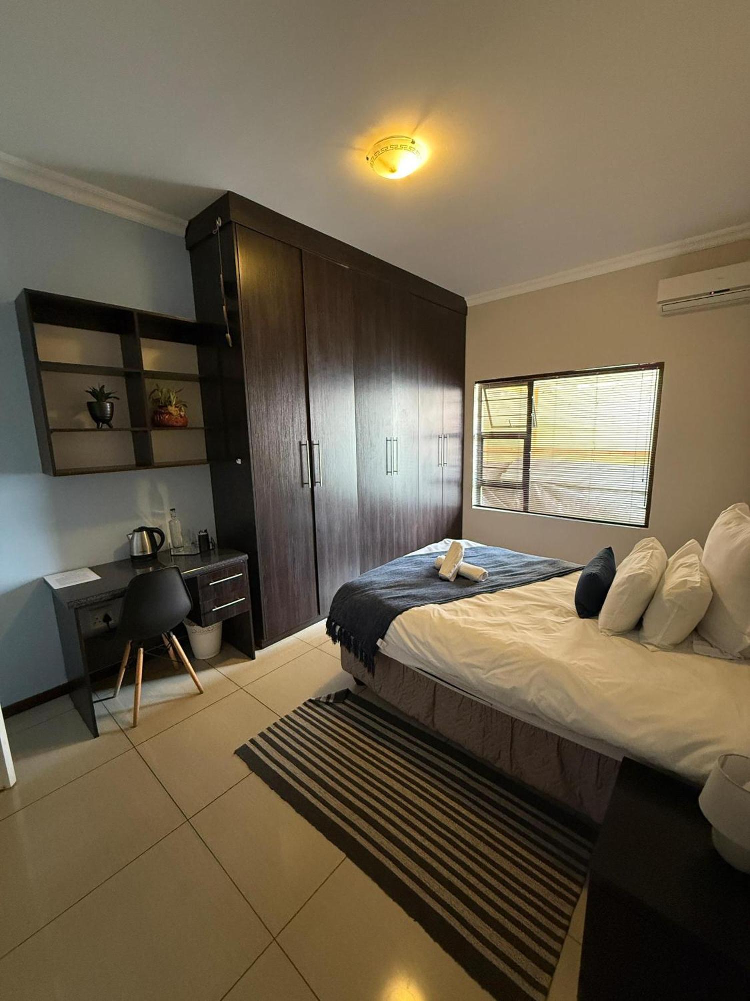 Cora'S Boutique Bed & Breakfast Swakopmund Luaran gambar